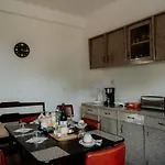 Casa Sousa Ribeiro *