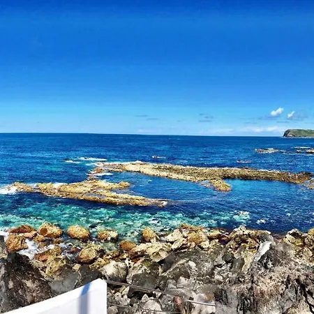 Casa Sousa Ribeiro * Praia da Vitoria