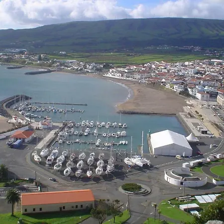 Casa Sousa Ribeiro プライア・ダ・ヴィクトーリア