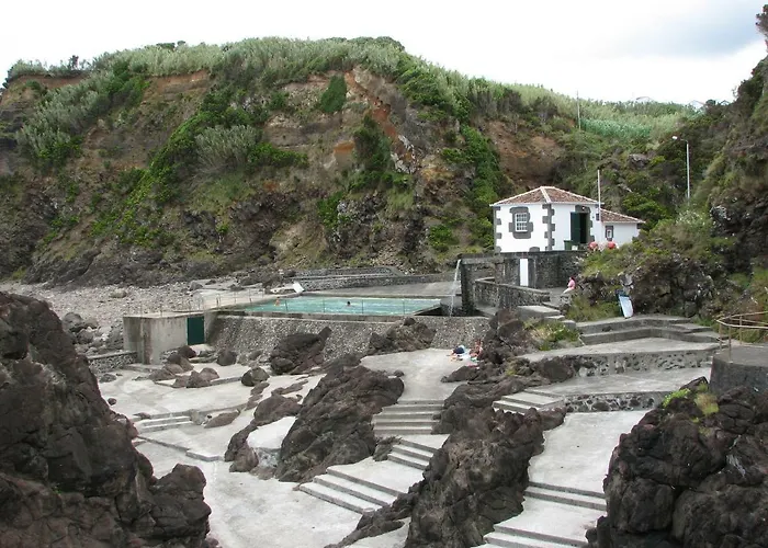 Casa Sousa Ribeiro *